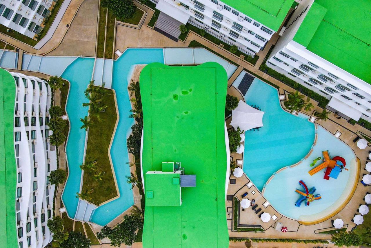 Wyndham La Vita Rawai Phuket Exteriör bild