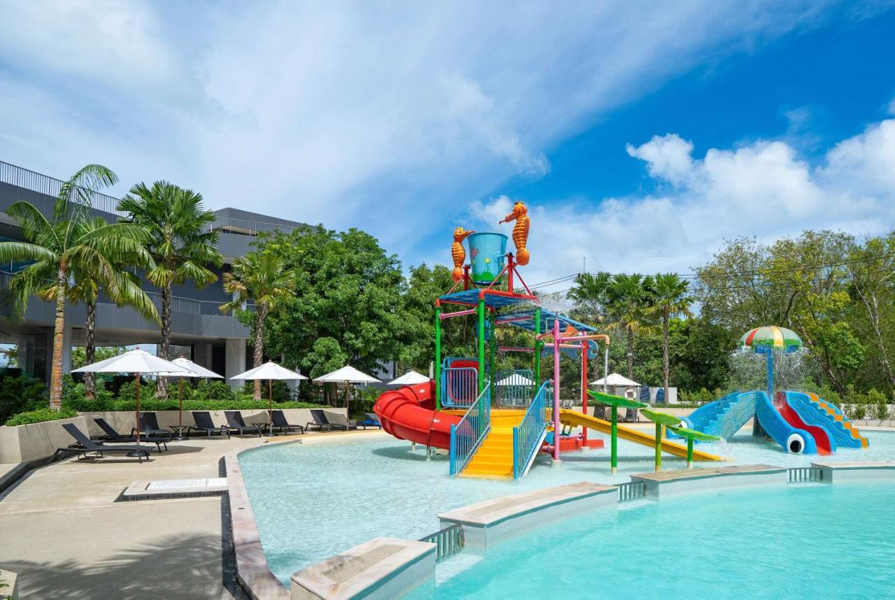 Wyndham La Vita Rawai Phuket Exteriör bild