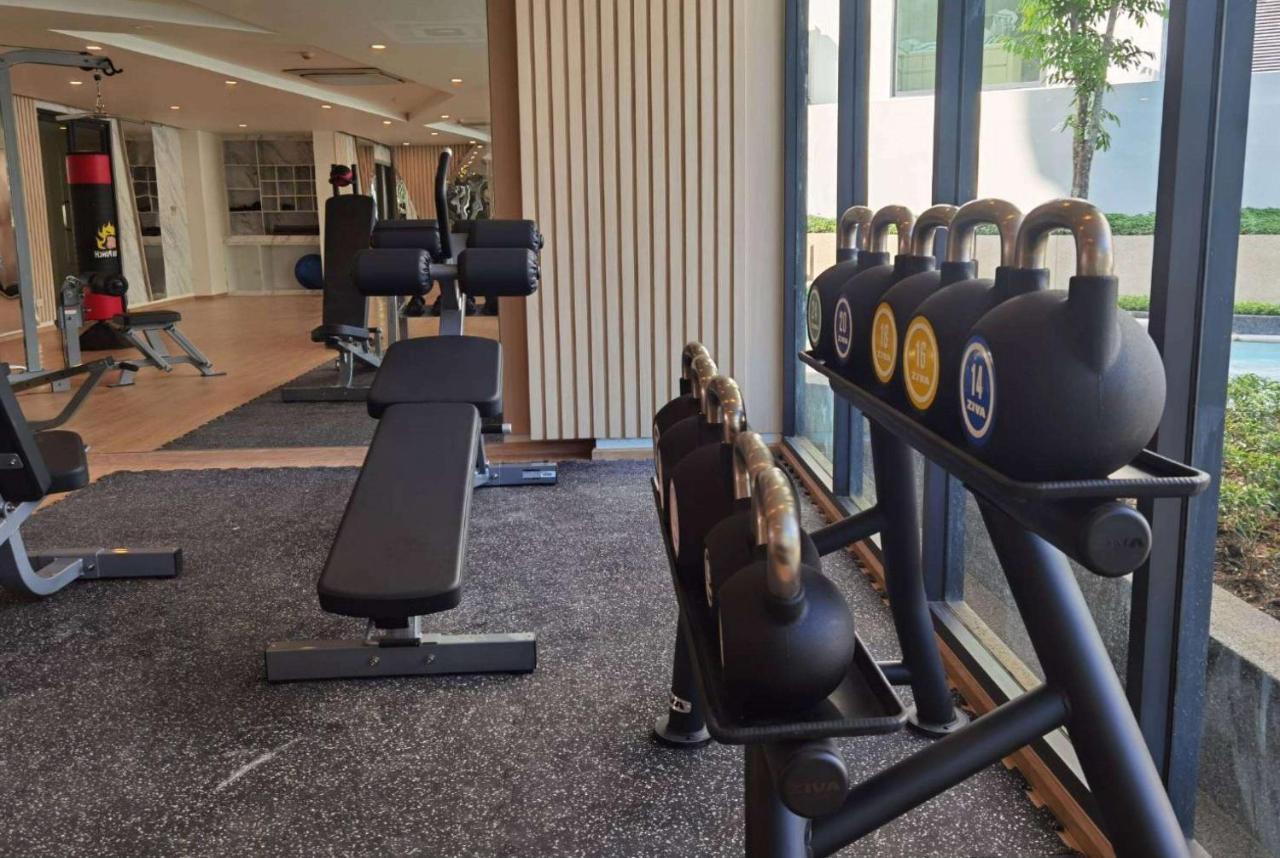 Wyndham La Vita Rawai Phuket Exteriör bild
