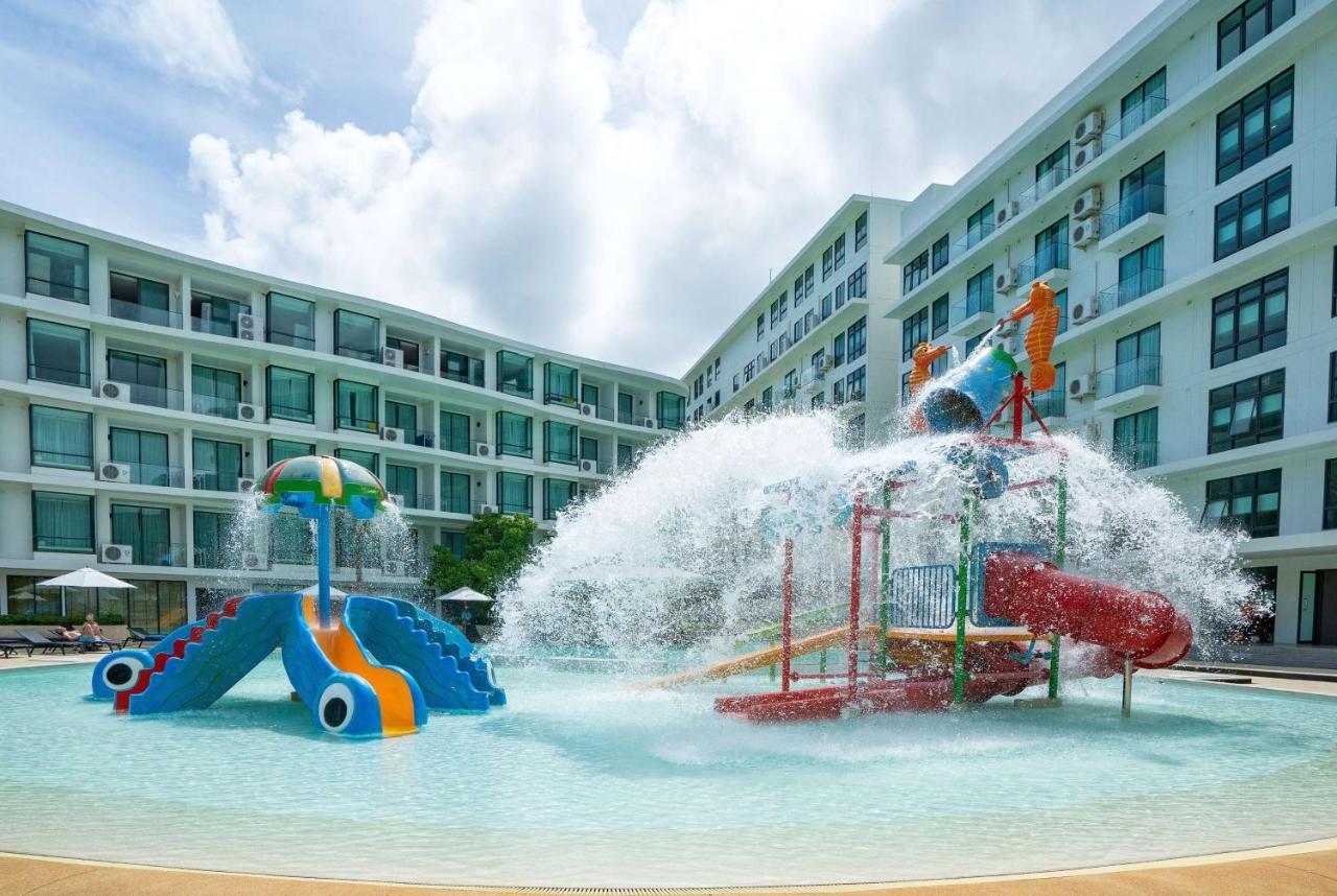 Wyndham La Vita Rawai Phuket Exteriör bild