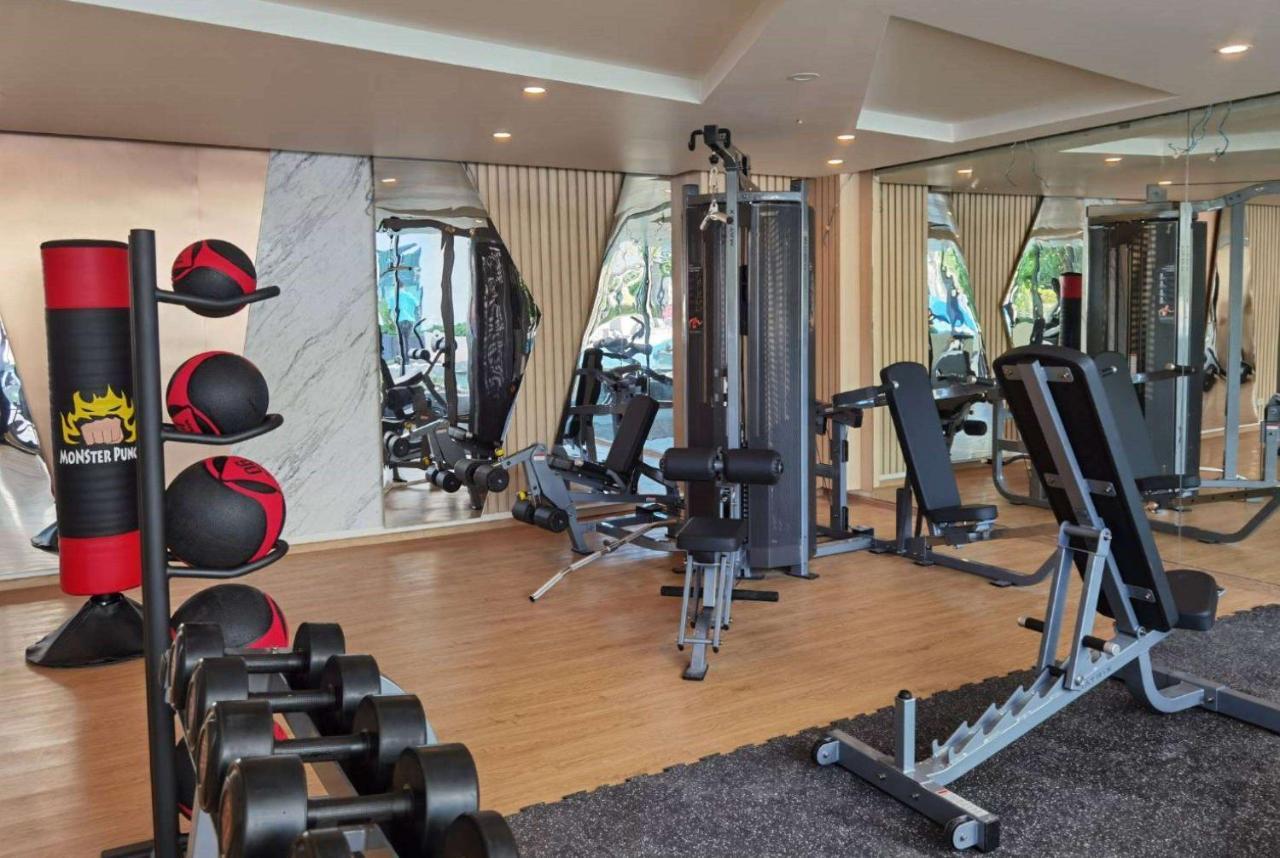 Wyndham La Vita Rawai Phuket Exteriör bild