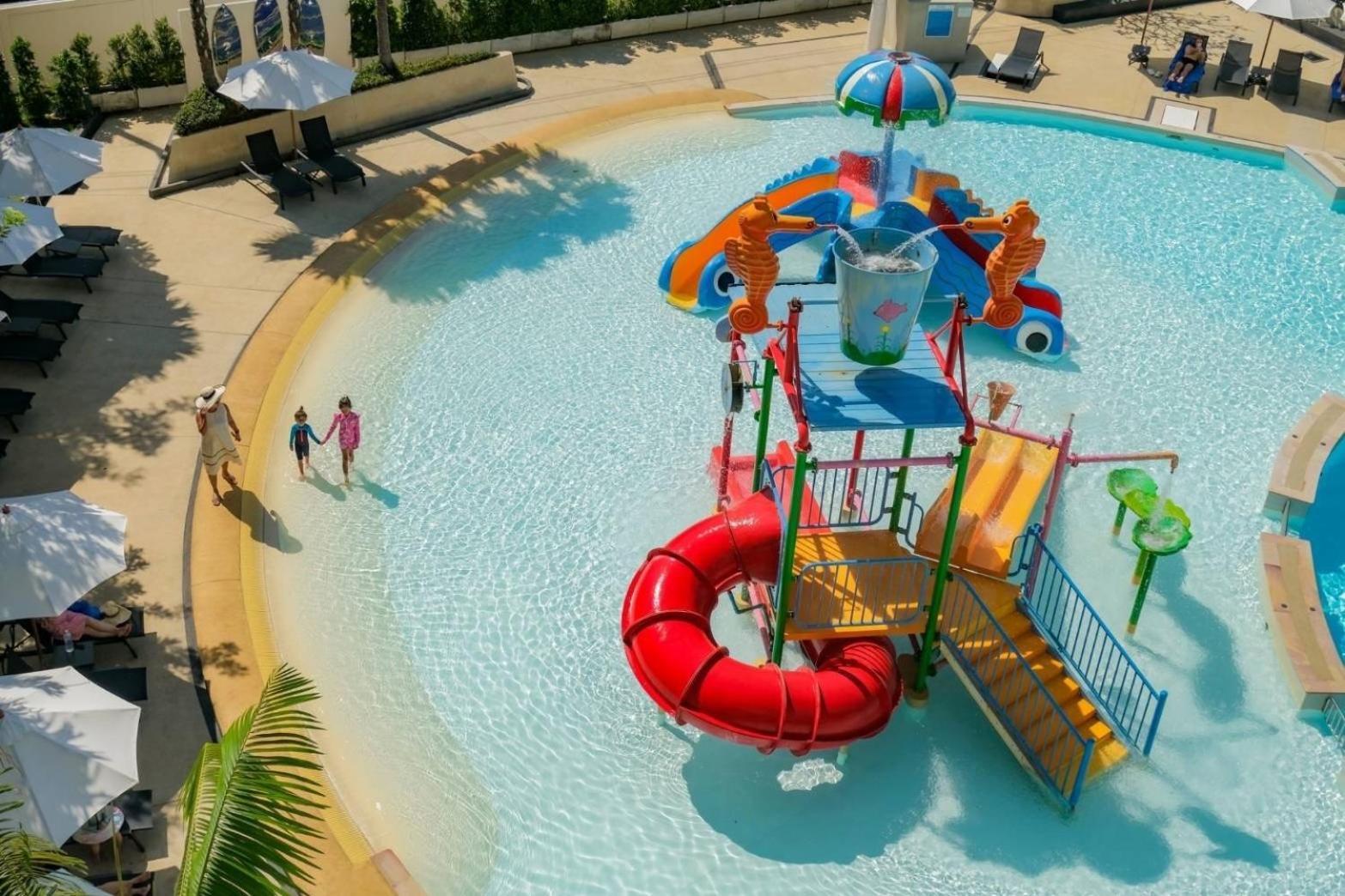 Wyndham La Vita Rawai Phuket Exteriör bild
