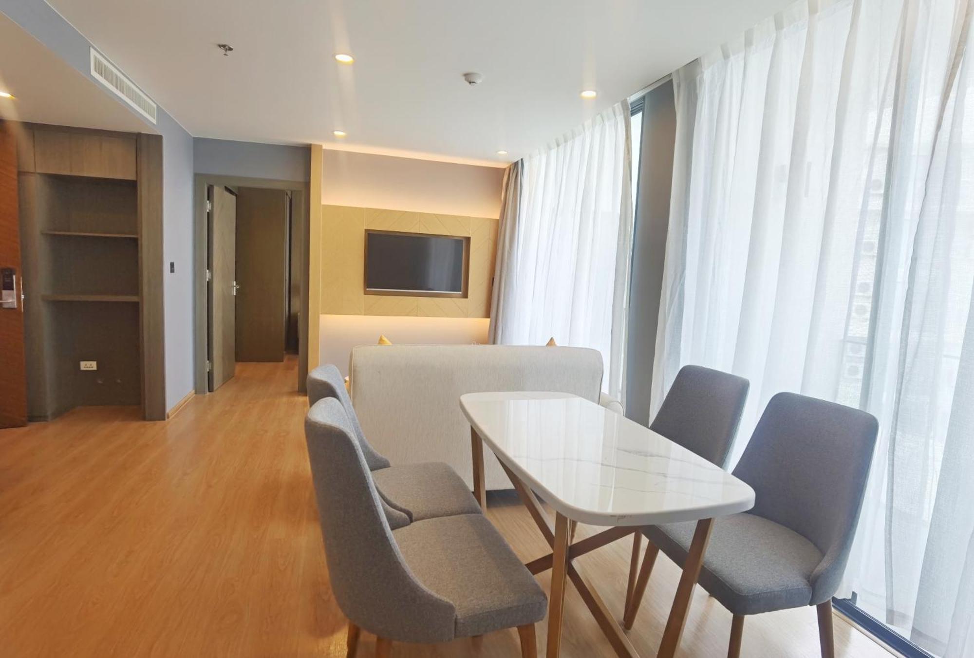 Wyndham La Vita Rawai Phuket Exteriör bild