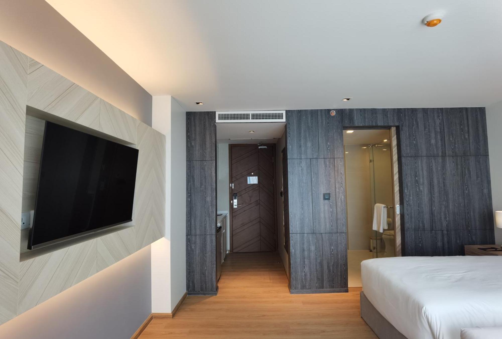 Wyndham La Vita Rawai Phuket Exteriör bild