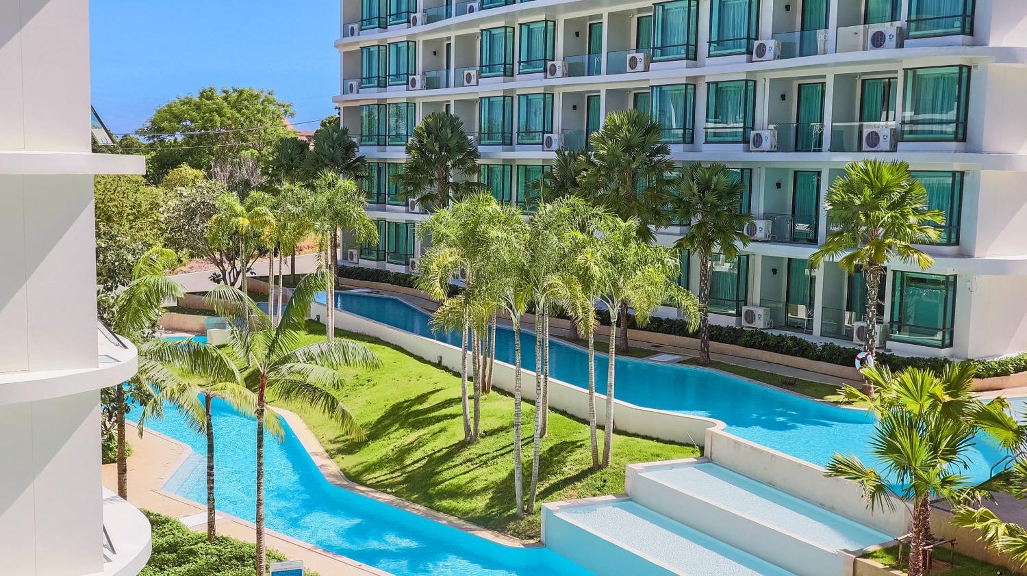 Wyndham La Vita Rawai Phuket Exteriör bild